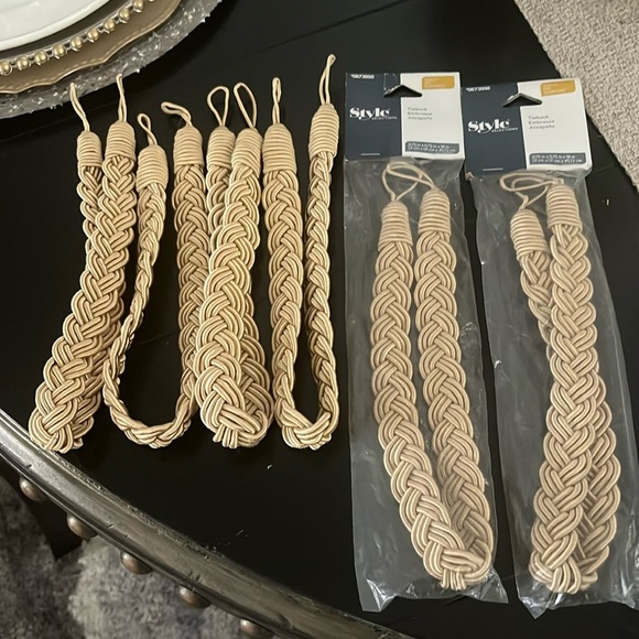 6-Champagne gold color drape tie backs braided silky design NWT and nwot - Picture 1 of 5